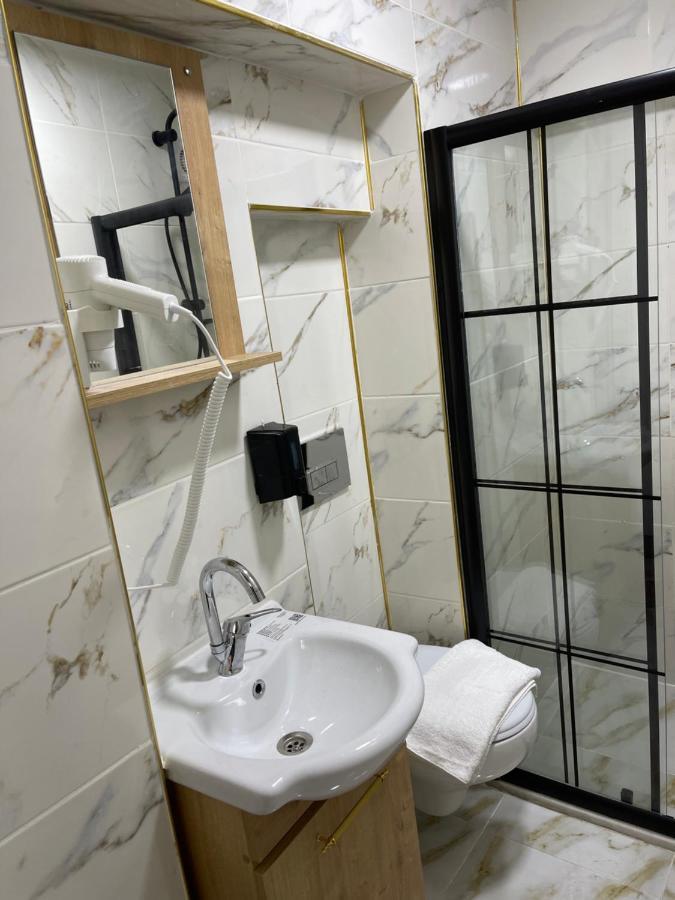 Taksim Rain Suite Istanbul Exterior photo